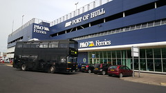 R409 barnett's Coaches of Hull on 11/07/15