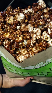 Chocolate popcorn