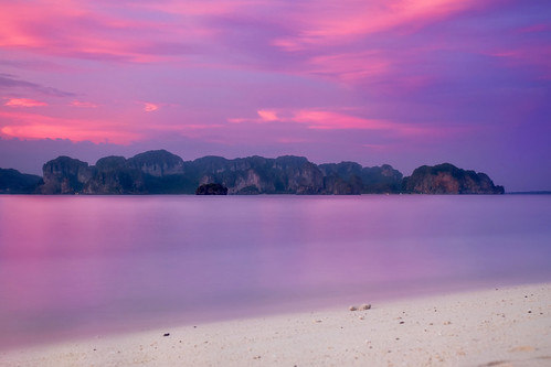 travel pink sunset sea vacation sky mountains beach sunrise thailand island sand asia phiphi th krabi podaisland changwatkrabi tambonaonang