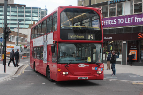 London General (Metrobus) 435 YN03PZE