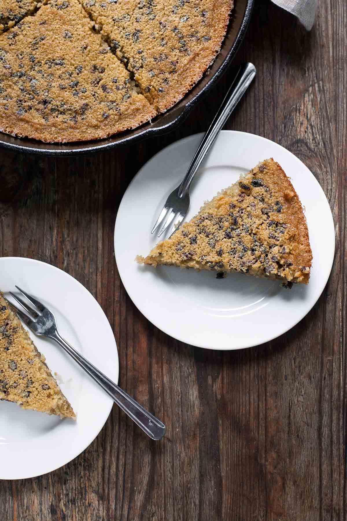 Brown Butter Cacao Nib Skillet Cake (Gluten free, Grain free) | acalculatedwhisk.com