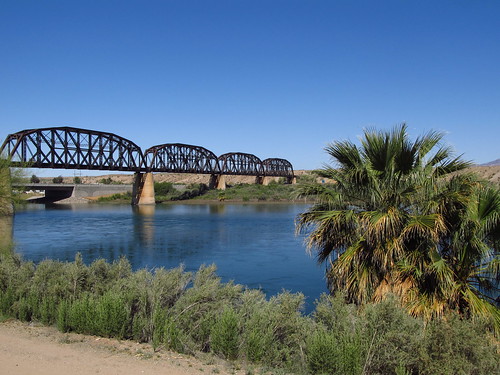 bridge arizona river landscape scenery roadtrip coloradoriver railroadbridge parker arizonacaliforniarailroad