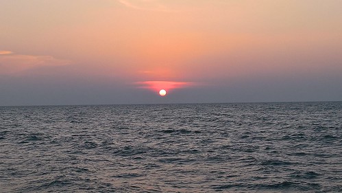 sunset sunsetlovers srilanka wanderlust negombo beach traveling travellers travel