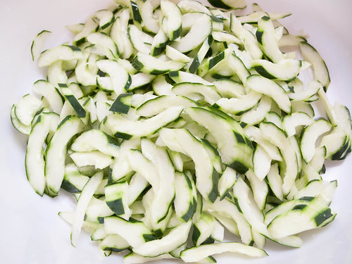 001 cucumber slices - ready for making salad