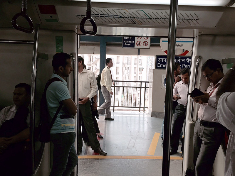 Metro Observed – Inside the Coaches-2, Delhi Subway