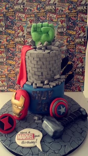 Avengers MARVELous Cake by Mana Imran of iluvcake