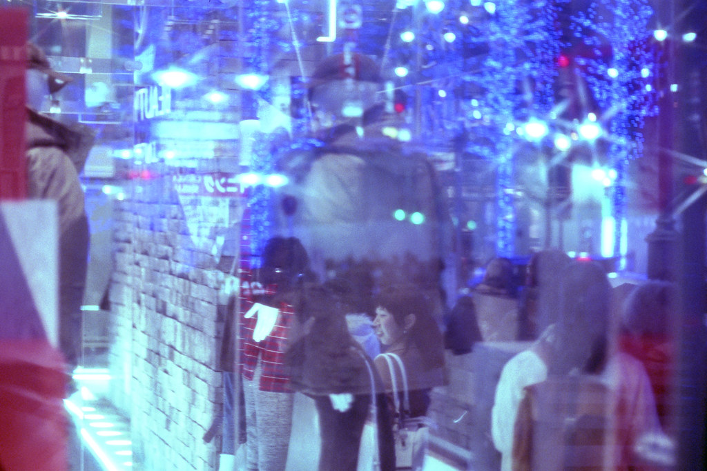 town dyes blue /Blue Grotto SHIBUYA