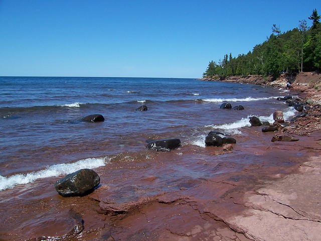 The rocky shores of Presque Isle, Marquette Michigan | Flickr - Photo ...