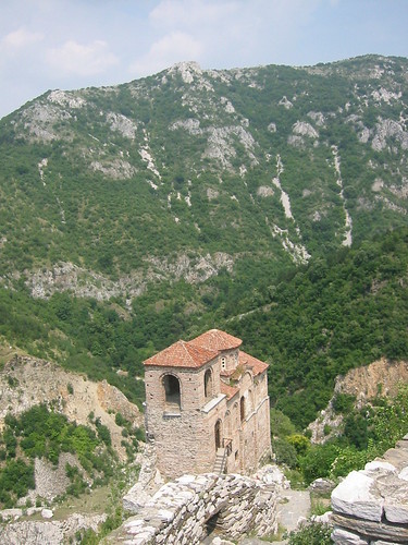 castle church geotagged bulgaria orthodox fortress geo:lat=41993819 geo:lon=24874077