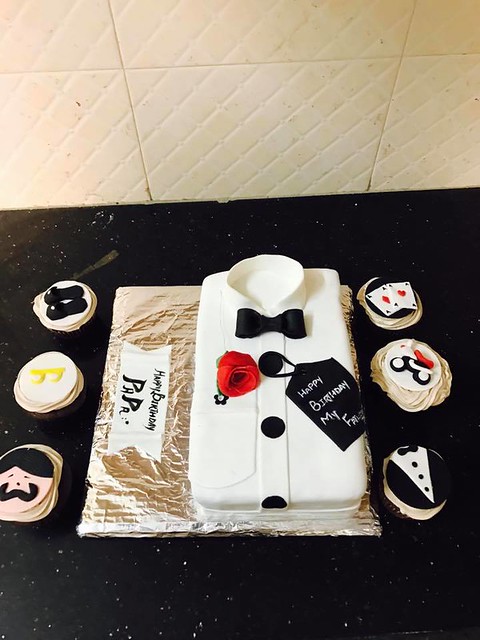 Shirt Themed Cake by Cake Shop