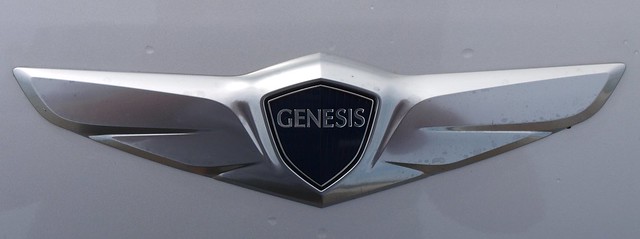 2015 Hyundai Genesis 5.0 sedan