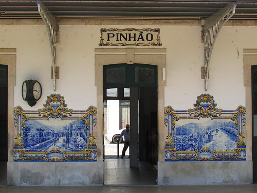 portugal tiles azulejos riodouro portwine pinhão régua vinhodoporto barcosrabelo