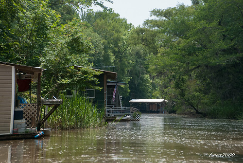 camp house fishing cabin hurricane alabama bayou swamp shack trex7000