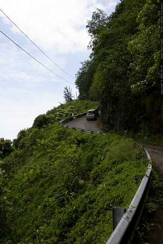 waipio, waipio valley, road, 25% grade, pic… _MG_6283