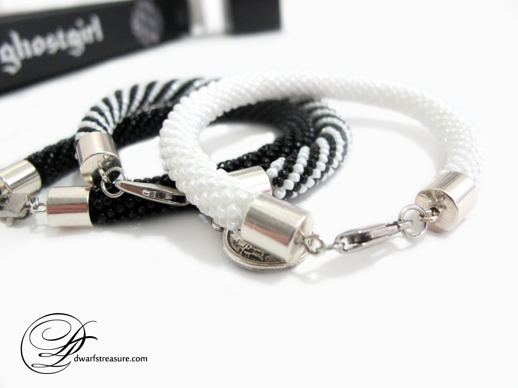 classic white and black beaded crochet bracelet set