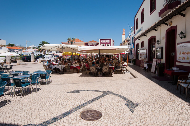 Un paseo por el casco viejo de Ferragudo, Algarve