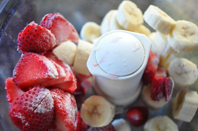Healthy Strawberry Banana Ice Cream