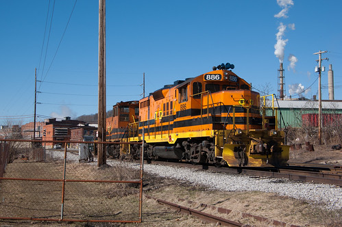 railroad train pennsylvania railway pa bp johnsonburg gp9 866 buffalopittsburgh