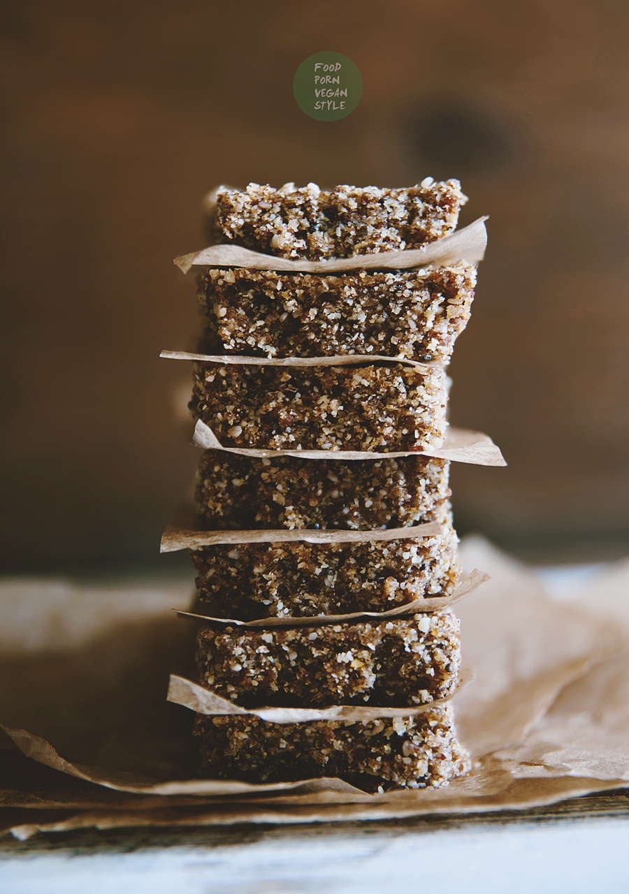 Vegan protein energy bars with lupine