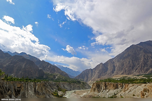 trees pakistan sky mountains building water clouds canon river landscape geotagged wide structures tags location elements vegetation fields greenery hunza canonefs1022mmf3545usm gilgitbaltistan canoneos650d imranshah gilgit2
