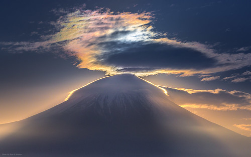 cloud fuji fujinomiya fujisan fujiyama landscape light mountain nature sunrise volcano