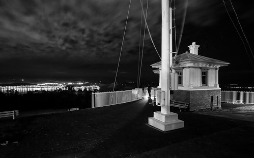 city night clouds evening view tasmania hobart flagpole signaltower mtnelson