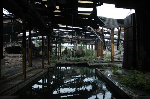 abandoned stain factory rotten usine abandonnée