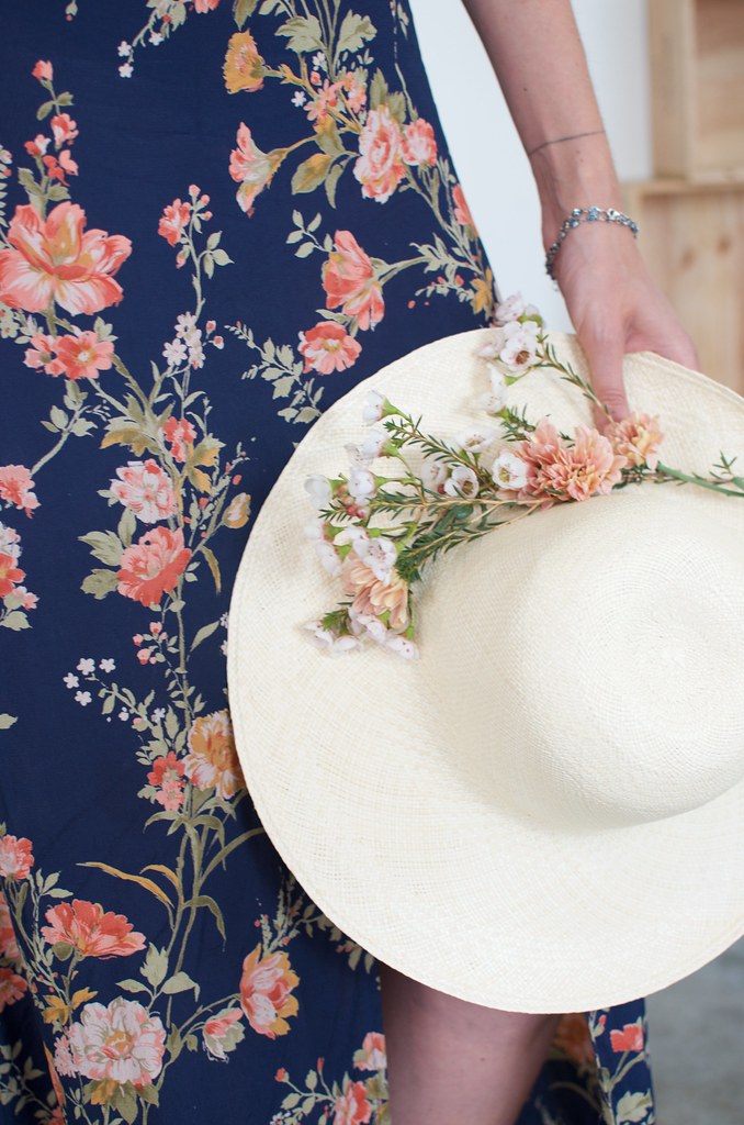 DIY Fresh Flower Hat