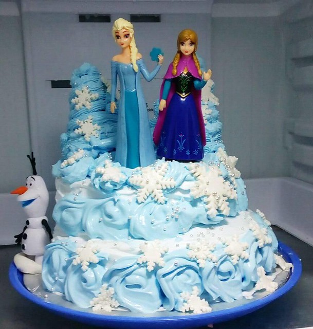 Frozen Themed Cake by Shalini's Cake