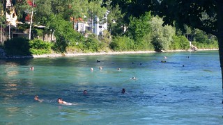 Swimming in Aare river (Bern)