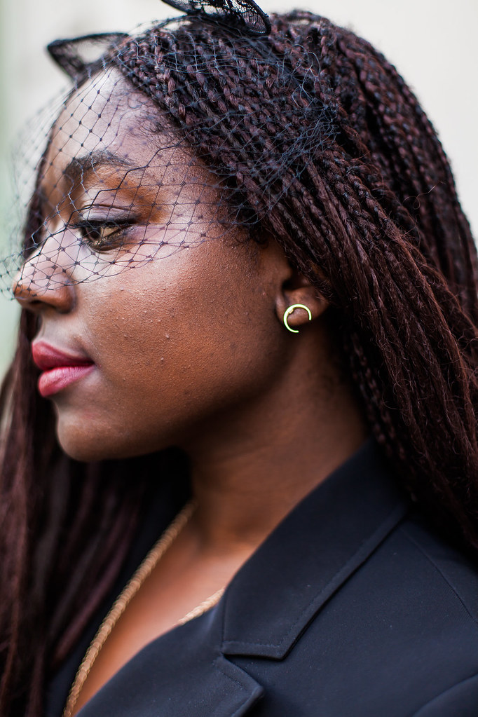 lois opoku berlin fashion week streetstyle black blazer-cat-ears- lisforlois