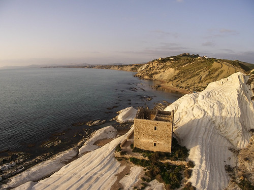 pano landscape drone agrigento puntabianca mare spiaggia costa roccia