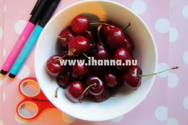 Cherries on the table photo by iHanna