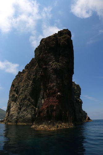 Strombolicchio visto dal mare