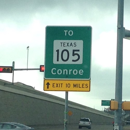 interstate10 biggreensign sign texashighway105 conroe