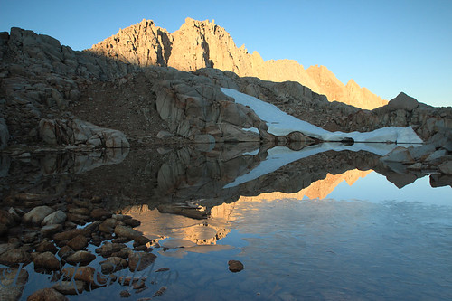 snow mountains water ice alpineglow rock highsierra kingscanyon morning cold reflection wilderness landscape