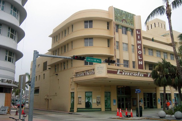 Miami Beach - South Beach: Lincoln Road - Lincoln Theatre