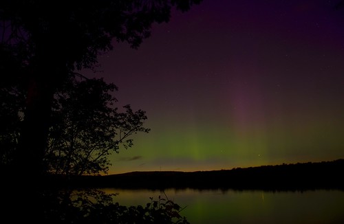 new summer canada weather saint june john river lights space optical brunswick fredericton aurora northern borealis phenomena