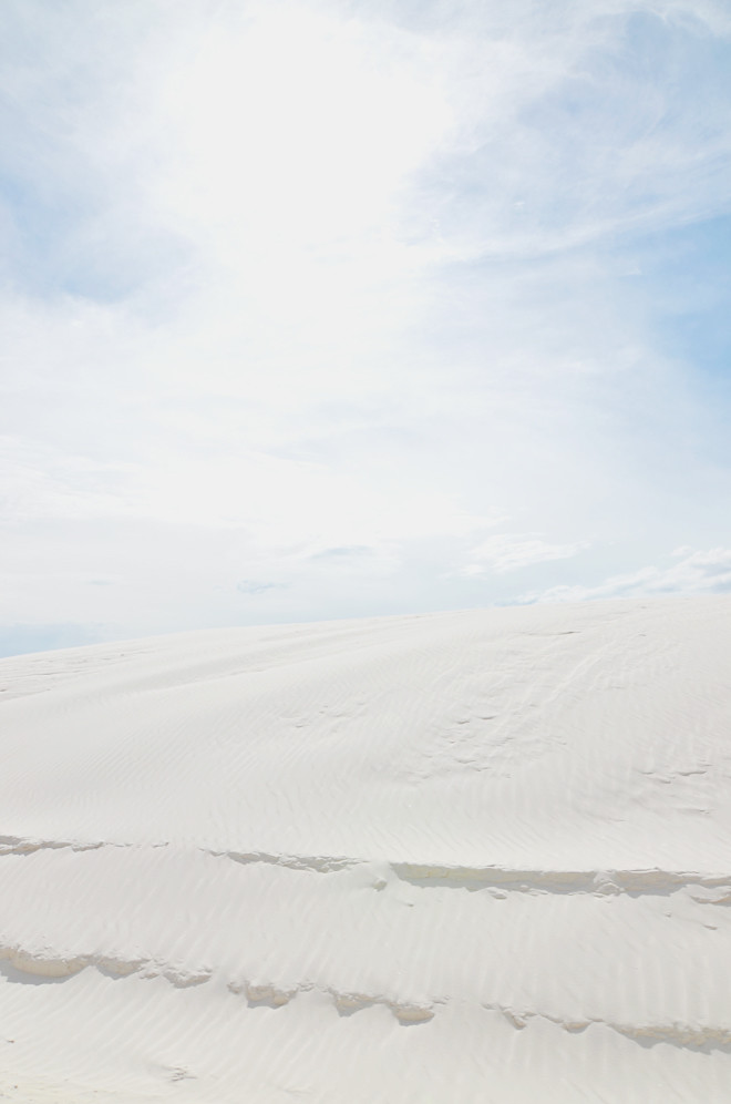 it's 10 benny- white sands national monument