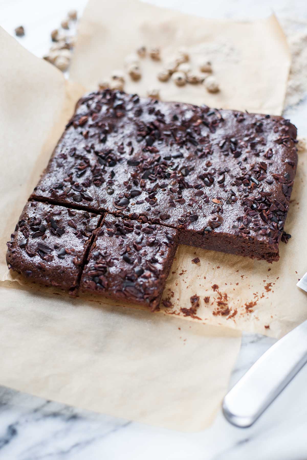 Tiger Nut Brownies (Paleo) | acalculatedwhisk.com