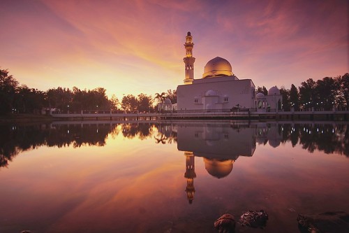 sunrise mosque ramadhan salam kualaterengganu ibai snapseed fbe20