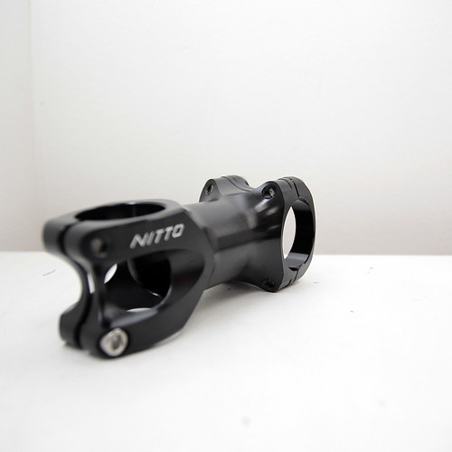 NITTO / UI-25 / Black or Silver