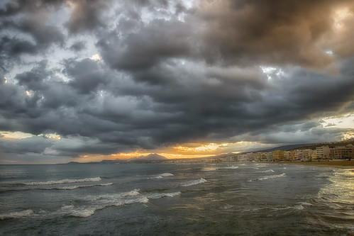 sea sky clouds sunrise rethymno crete θάλασσα ουρανόσ σύννεφα ανατολή ρέθυμνο κρήτη