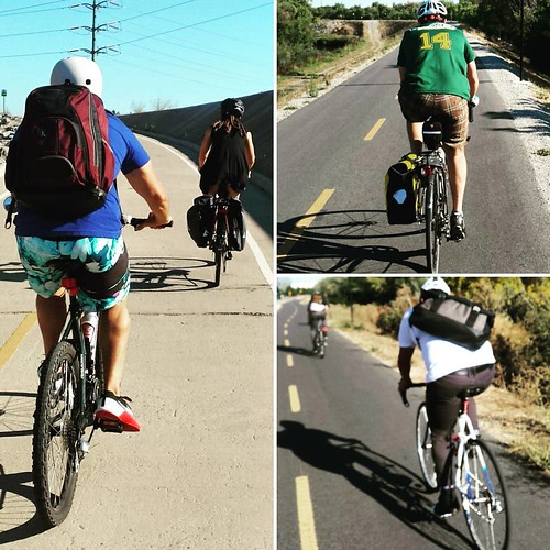 Happy Hump Day bike commuters in San Jose California on the Guadalupe River Trail  @guadaluperiverparkconservancy  #sanjose #grt #bikesj #Cycling #Bicycle