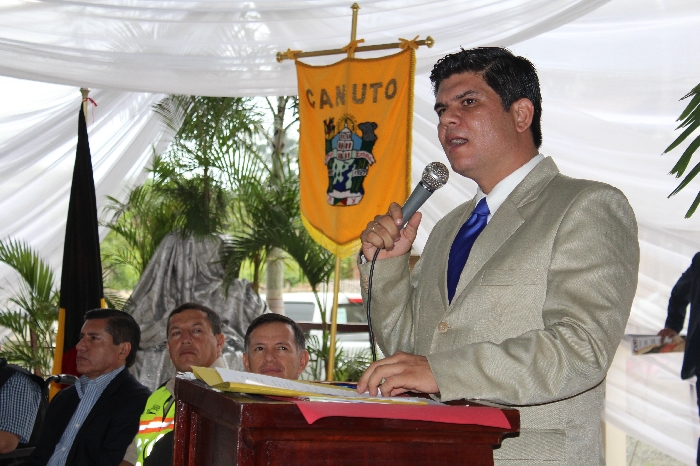Alcalde de Chone Dr. Ítalo Colamarco