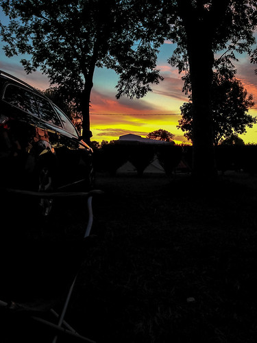 sunset france castle car seine river lightroom lesandelys 2015 hautenormandie chateaugaillard campingdeliledestroisrois