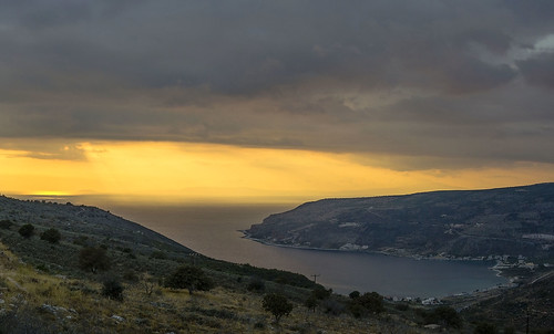 grecia greece peloponnese peloponeso peninsula view vista bahia bay limani mani sunset atardecer dusk puesta sol mar sea mediterraneo mediterranean