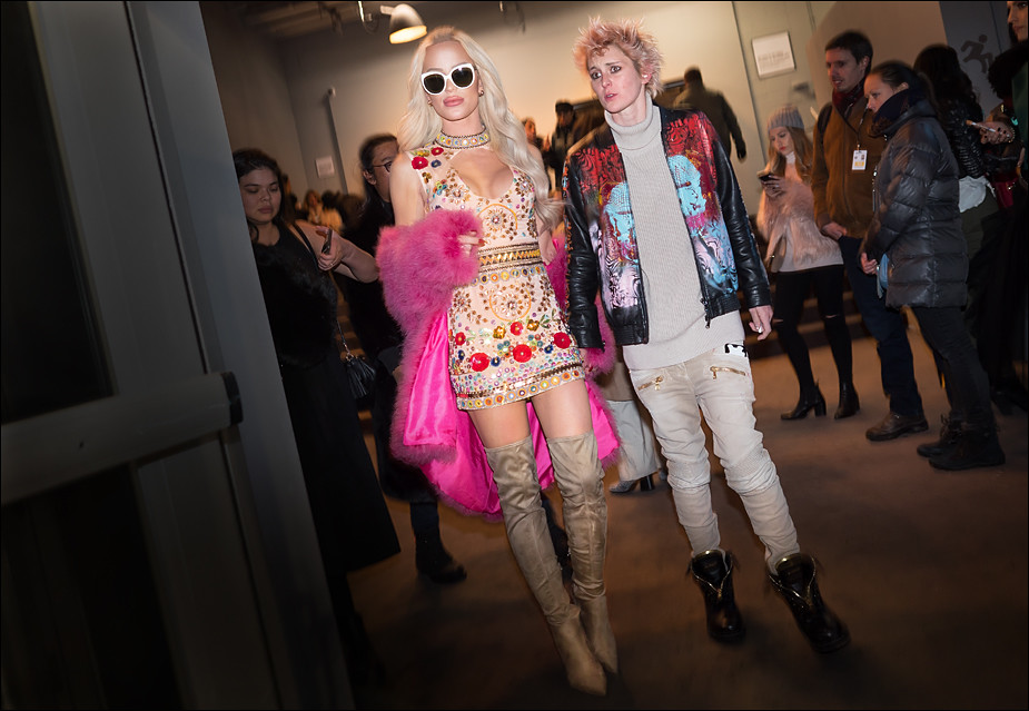 FW 2-17  11 2w 72 Gigi Gorgeous and Nats Getty at Nicole Miller
