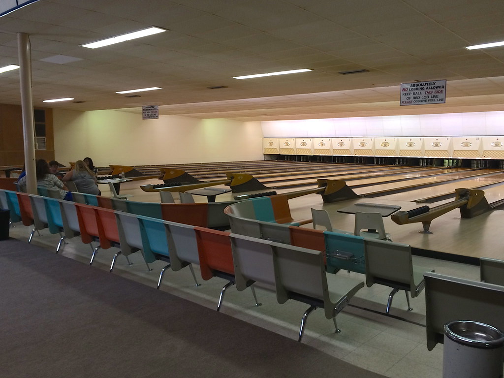 Colonial Bowling Center Worcester MA - Retro Roadmap