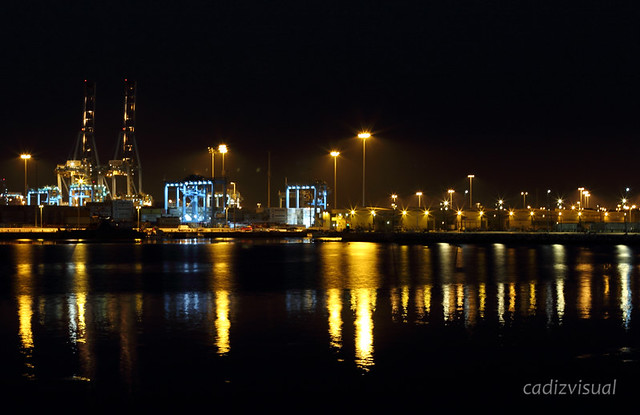 El Puerto de Algeciras de noche